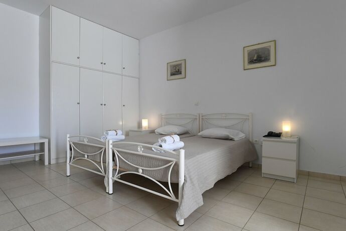 Imagen de la habitación del Hotel Glafki Tinos. Foto 16