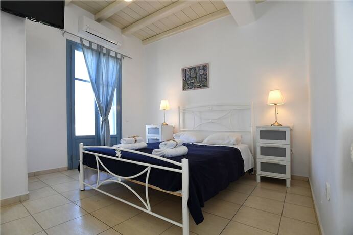 Imagen de la habitación del Hotel Glafki Tinos. Foto 17