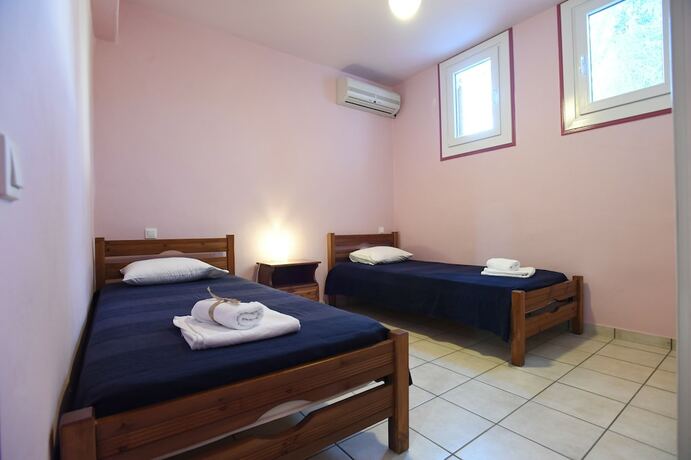 Imagen general del Hotel Glafki Tinos. Foto 9