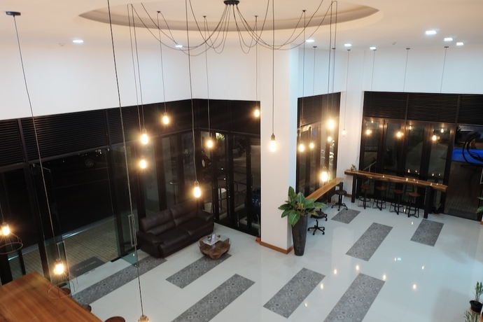 Imagen de los interiores del Hotel Glai Gan Place. Foto 19