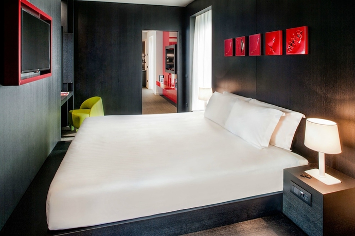 Imagen de la habitación del Hotel Glam Milano. Foto 5