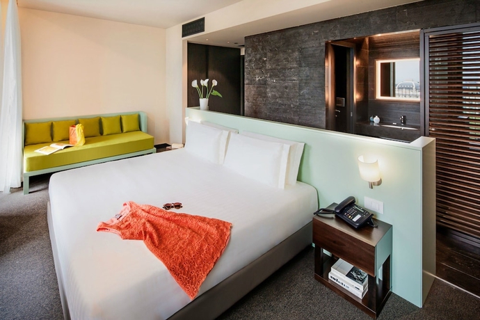 Imagen de la habitación del Hotel Glam Milano. Foto 6