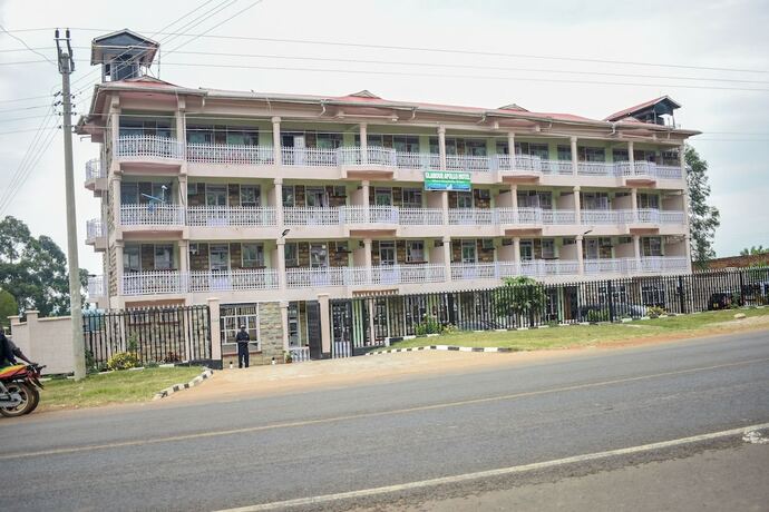 Imagen general del Hotel Glamour Apollo Webuye. Foto 1