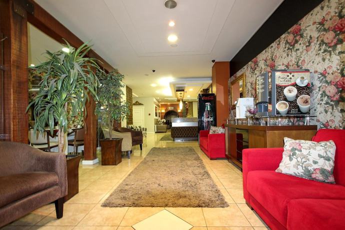Imagen de los interiores del Hotel Glamour da Serra. Foto 16