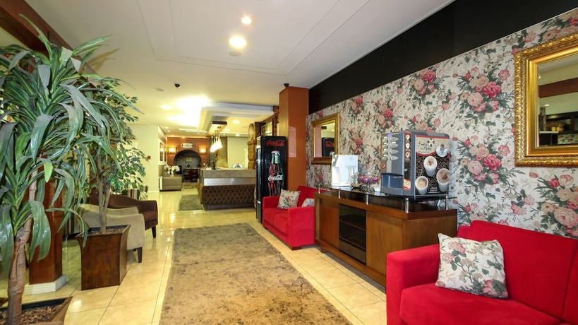 Imagen del bar/restaurante del Hotel Glamour da Serra. Foto 3