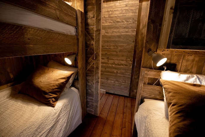 Imagen de la habitación del Hotel Glamping Can Bora Lodges. Foto 3