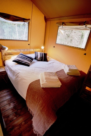 Imagen de la habitación del Hotel Glamping Can Bora Lodges. Foto 10