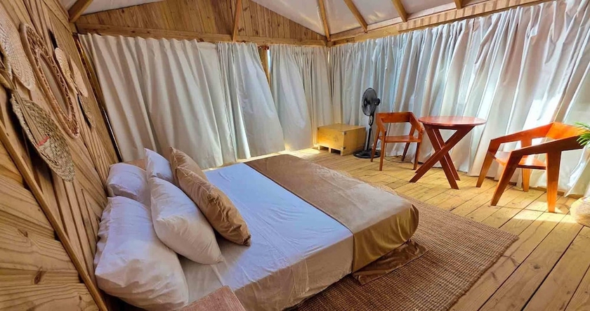 Imagen de la habitación del Hotel Glamping Ecolodge Cueva de las &Aacute;guilas. Foto 2