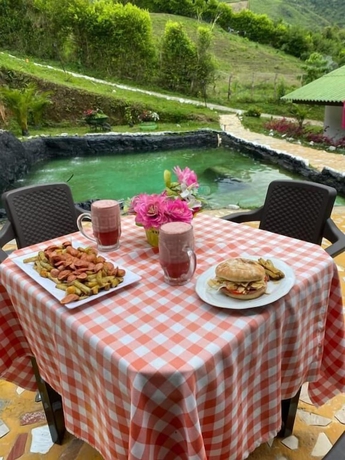 Imagen del bar/restaurante del Hotel Glamping Horse. Foto 2