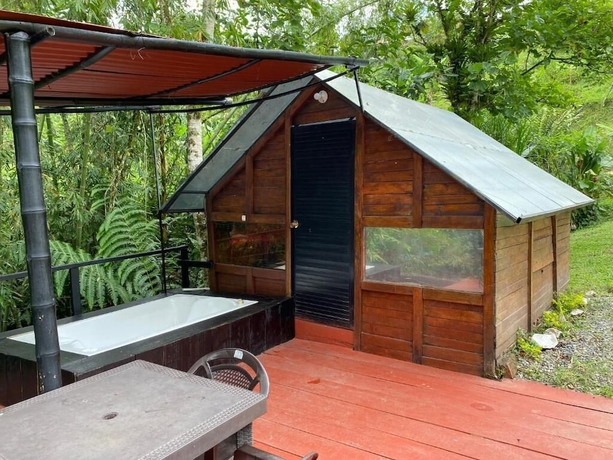 Imagen de la piscina del Hotel Glamping Horse. Foto 15