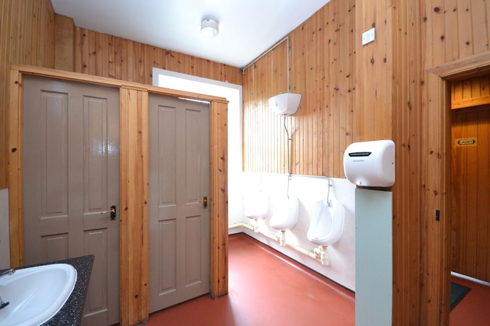 Imagen de la habitación del Hotel Glamping Pods. Foto 8