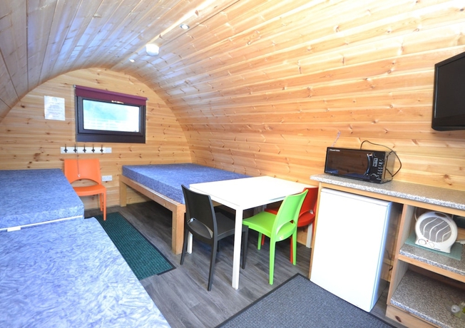 Imagen de la habitación del Hotel Glamping Pods. Foto 16