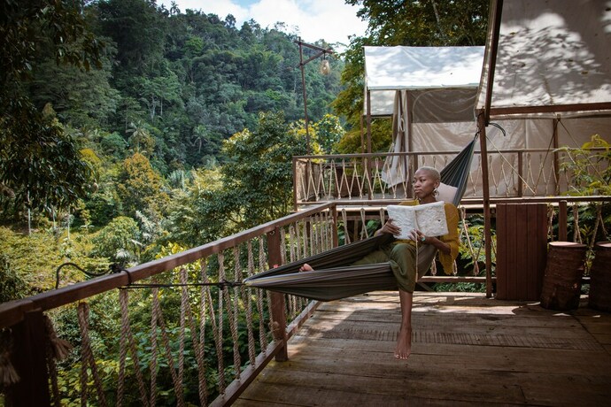 Imagen general del Hotel Glamping tent near the waterfall. Foto 13