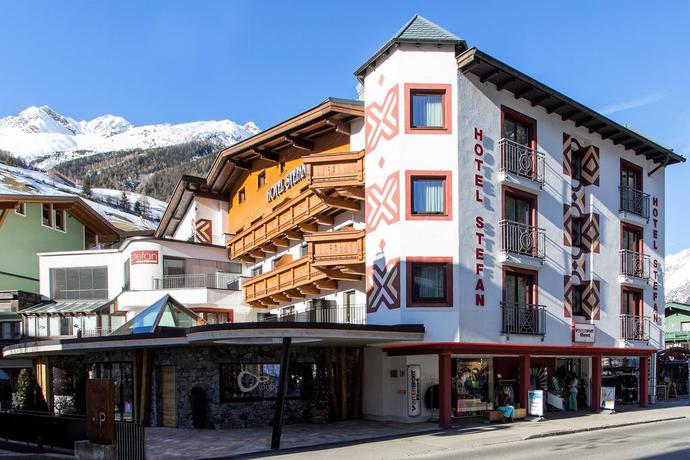 Imagen de los exteriores del Hotel Glanz & Glory. Foto 4