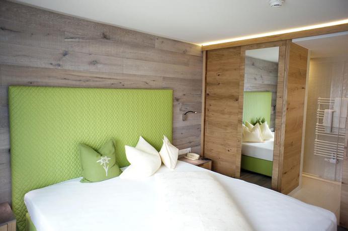 Imagen de la habitación del Hotel Glanz & Glory. Foto 2