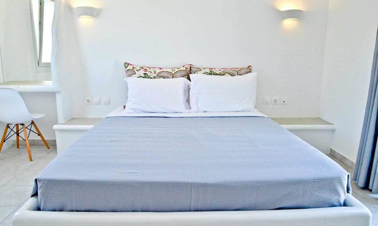 Imagen de la habitación del Hotel Glaronisia. Foto 7