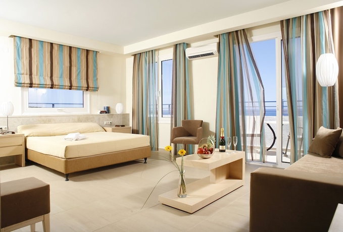 Imagen de la habitación del Hotel Glaros Beach. Foto 14