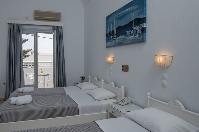 Imagen de la habitación del Hotel Glaros, Kamari. Foto 8