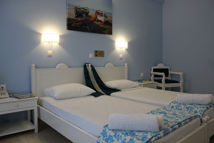 Imagen de la habitación del Hotel Glaros, Kamari. Foto 10