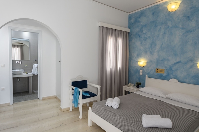 Imagen de la habitación del Hotel Glaros, Kamari. Foto 12