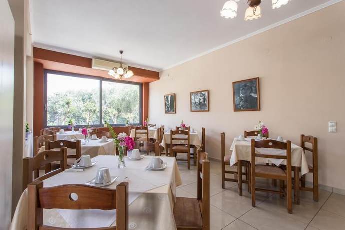 Imagen del bar/restaurante del Hotel Glaros, Paleochora. Foto 8