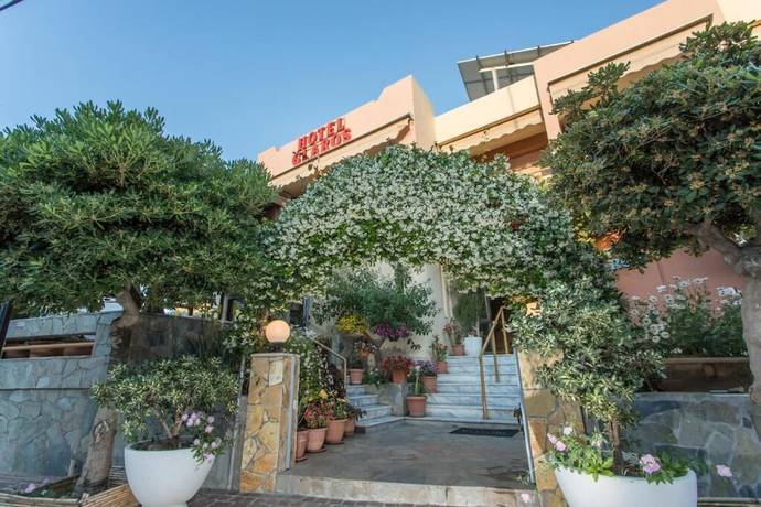 Imagen general del Hotel Glaros, Paleochora. Foto 4