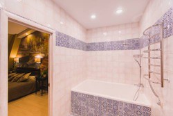 Imagen general del Hotel Glarus, M&uacute;rmansk. Foto 3