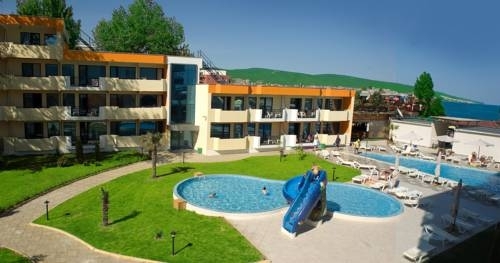 Imagen del bar/restaurante del Hotel Glarus, Sunny Beach. Foto 15
