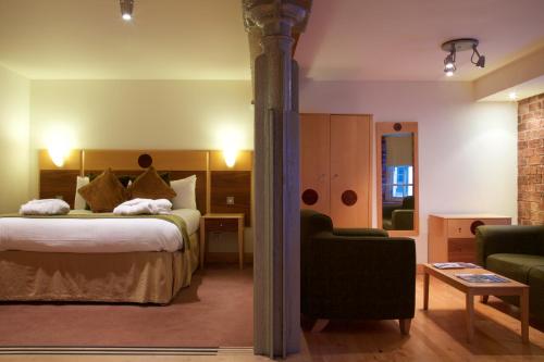 Imagen de la habitación del Hotel Glasgow Argyle Hotel, BW Signature Collection. Foto 9