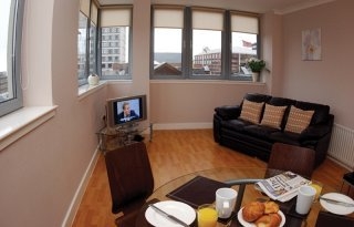 Imagen de la habitación del Hotel Glasgow City Apartments. Foto 2
