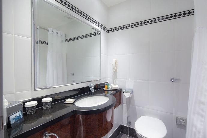 Imagen de la habitación del Hotel Glasgow Grosvenor. Foto 11