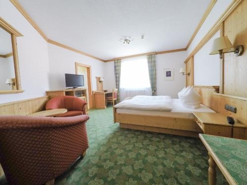 Imagen de la habitación del Hotel Glasl's Landhotel. Foto 6