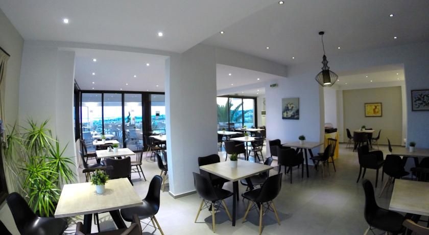 Imagen del bar/restaurante del Hotel Glavas Inn Hotel. Foto 3