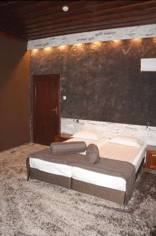 Imagen de la habitación del Hotel Glavatarski Han hotel. Foto 11