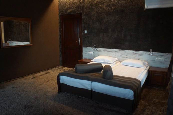 Imagen de la habitación del Hotel Glavatarski Han hotel. Foto 13