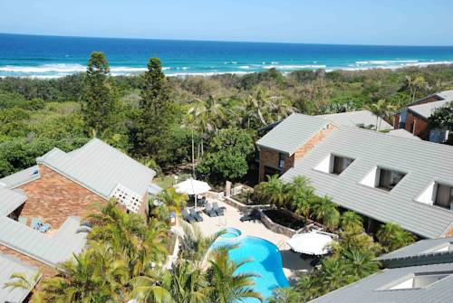 Imagen de la habitación del Hotel Glen Eden Beach Resort. Foto 6