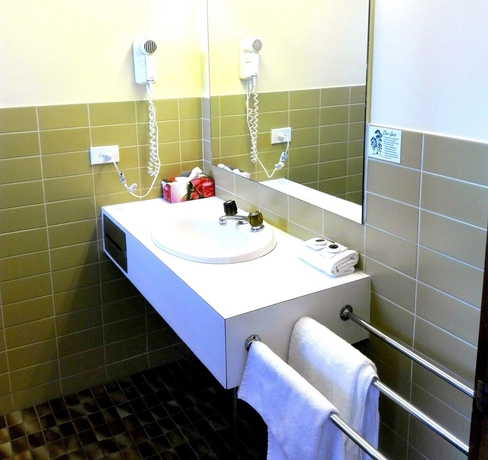 Imagen de la habitación del Hotel Glen Inn. Foto 9