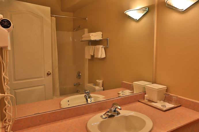 Imagen de la habitación del Hotel Glen Lyon Inn and Suites. Foto 10