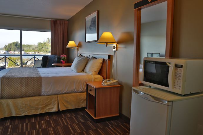 Imagen de la habitación del Hotel Glen Lyon Inn and Suites. Foto 11