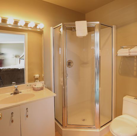 Imagen de la habitación del Hotel Glen Lyon Inn and Suites. Foto 12