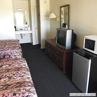 Imagen de la habitación del Hotel Glen Rose Inn And Suites. Foto 7