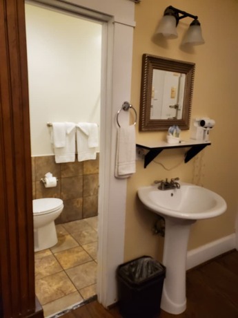 Imagen de la habitación del Hotel Glen Tavern Inn. Foto 16