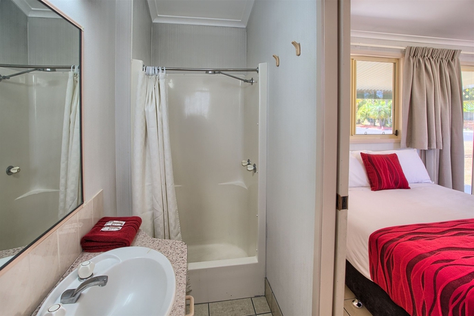 Imagen de la habitación del Hotel Glen Villa Resort. Foto 4