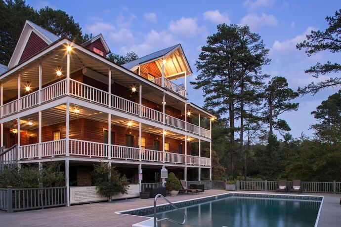 Imagen general del Hotel Glen-Ella Springs Inn. Foto 4