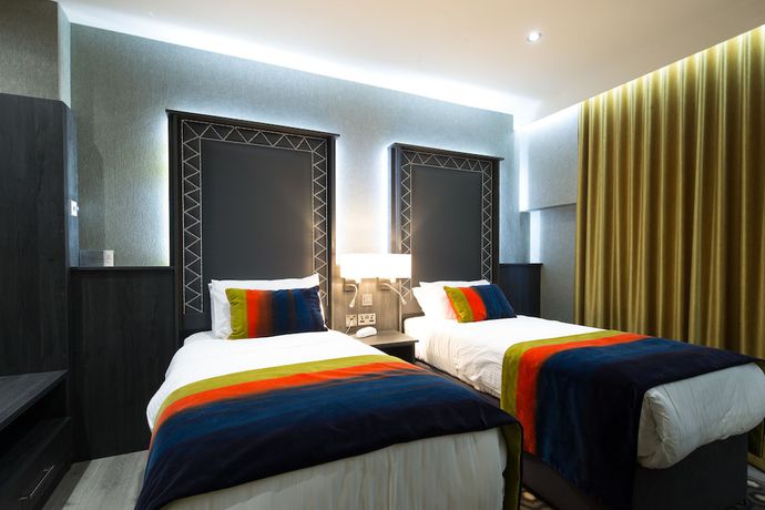 Imagen de la habitación del Hotel Glenavon House. Foto 16