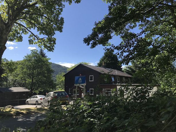 Imagen de los exteriores del Hotel Glencoe Youth Hostel. Foto 15