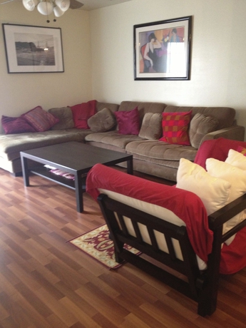 Imagen de los interiores del Hotel Glendale Apartment Rental By Owner. Foto 16