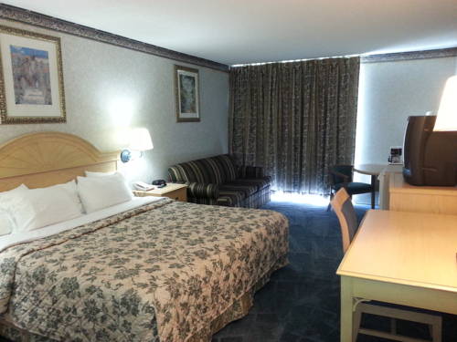 Imagen de la habitación del Hotel Glendale Express Los Angeles. Foto 3