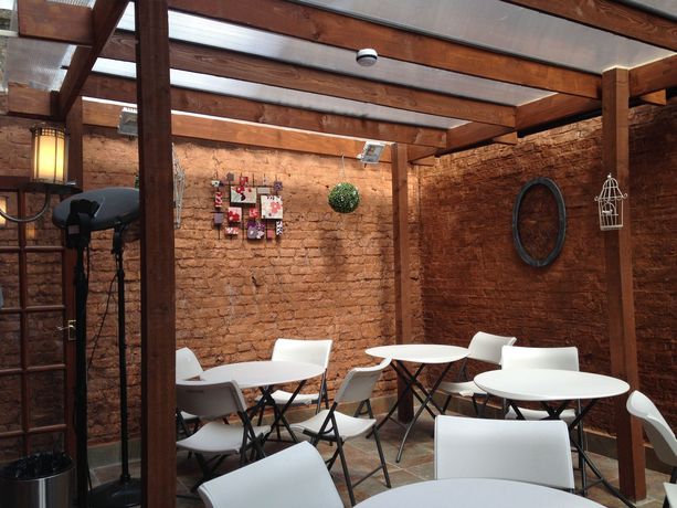 Imagen del bar/restaurante del Hotel Glendale Hyde Park. Foto 6