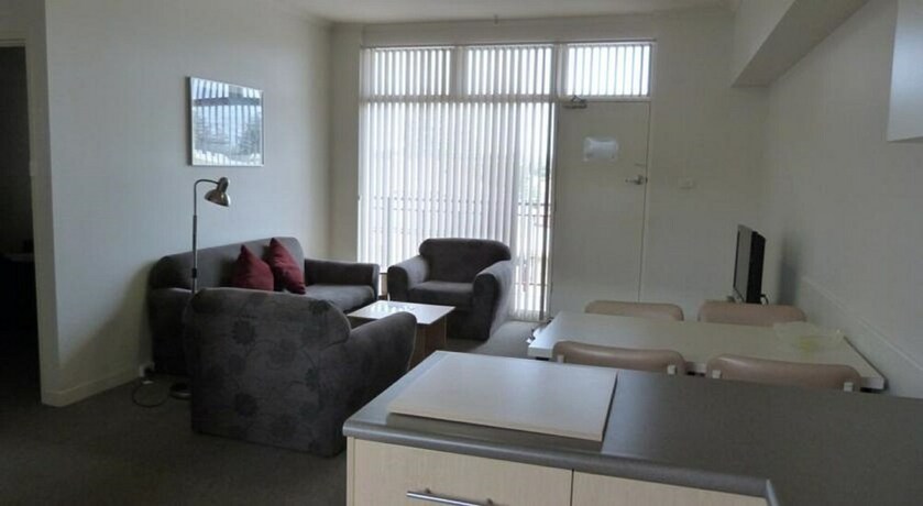 Imagen de la habitación del Hotel Glenelg Holiday Apartments. Foto 19